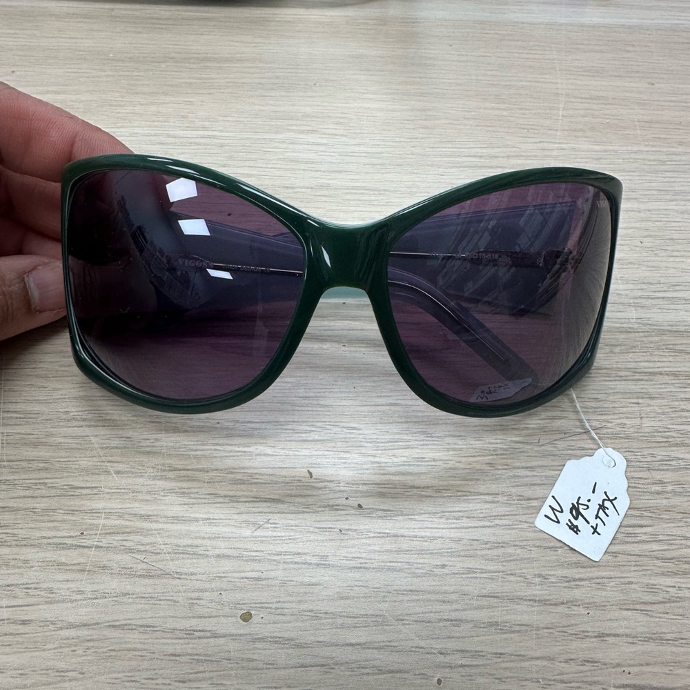 Vigoss Green Oversized Butterfly Sunglasses